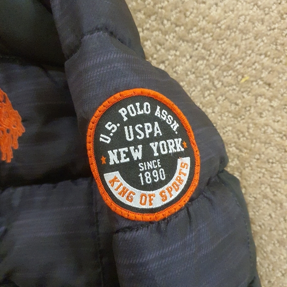 Jacket - Picture 4 of 4